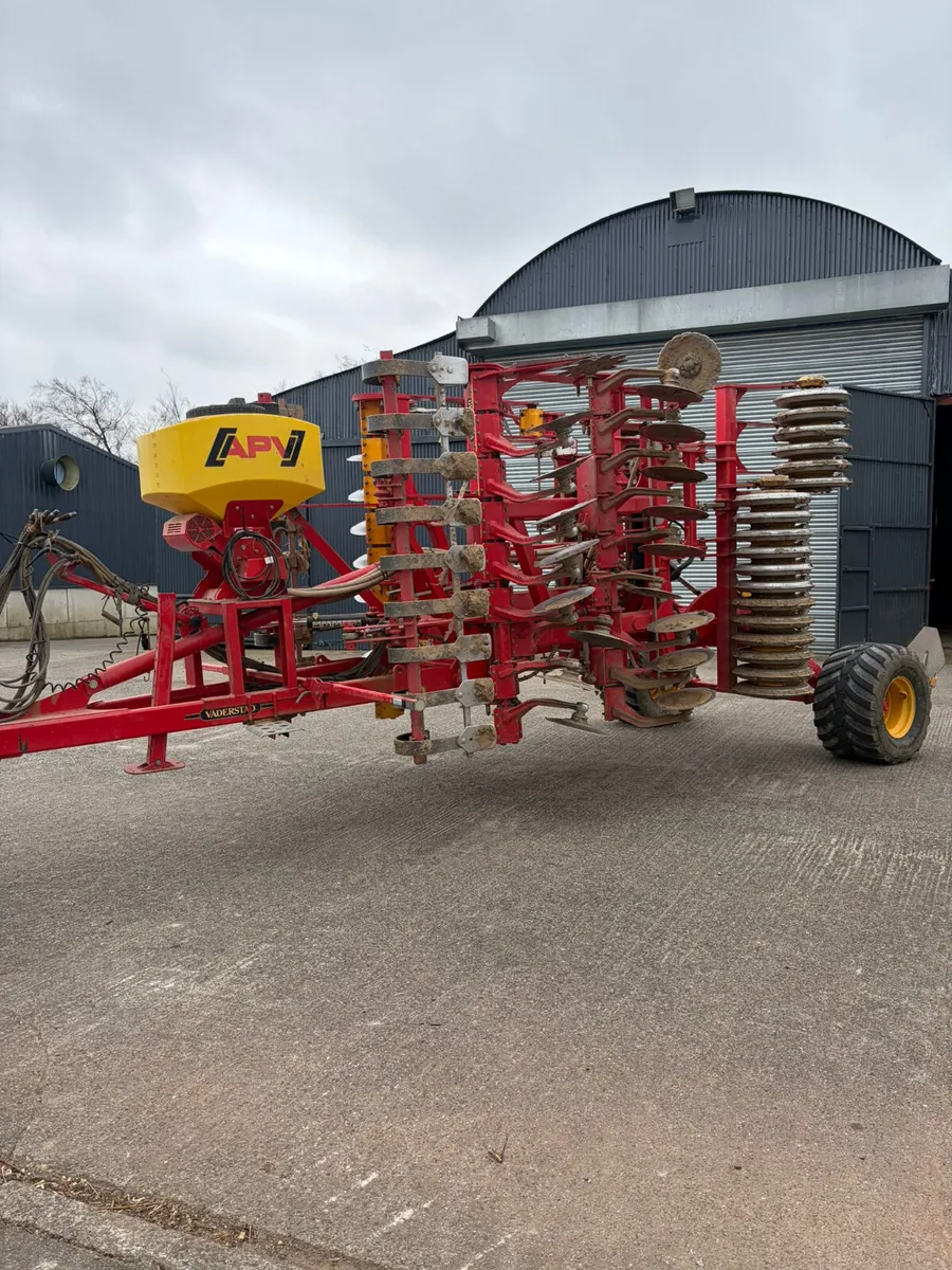 2018 Vaderstad Carrier 4.25 With Seeder - VAT - Image 1