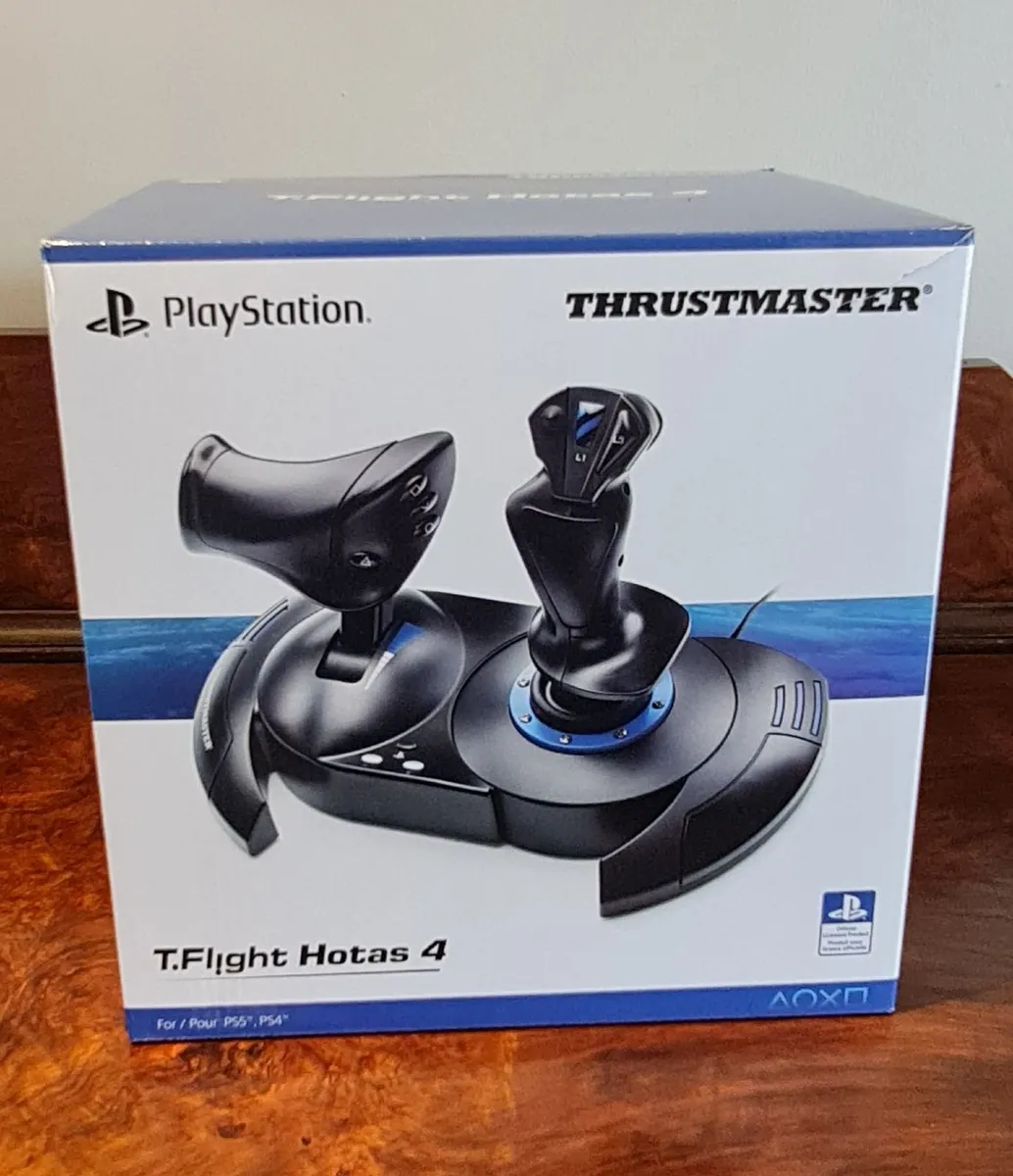 Hotus 4 Thrustmaster for PS5/PS4
