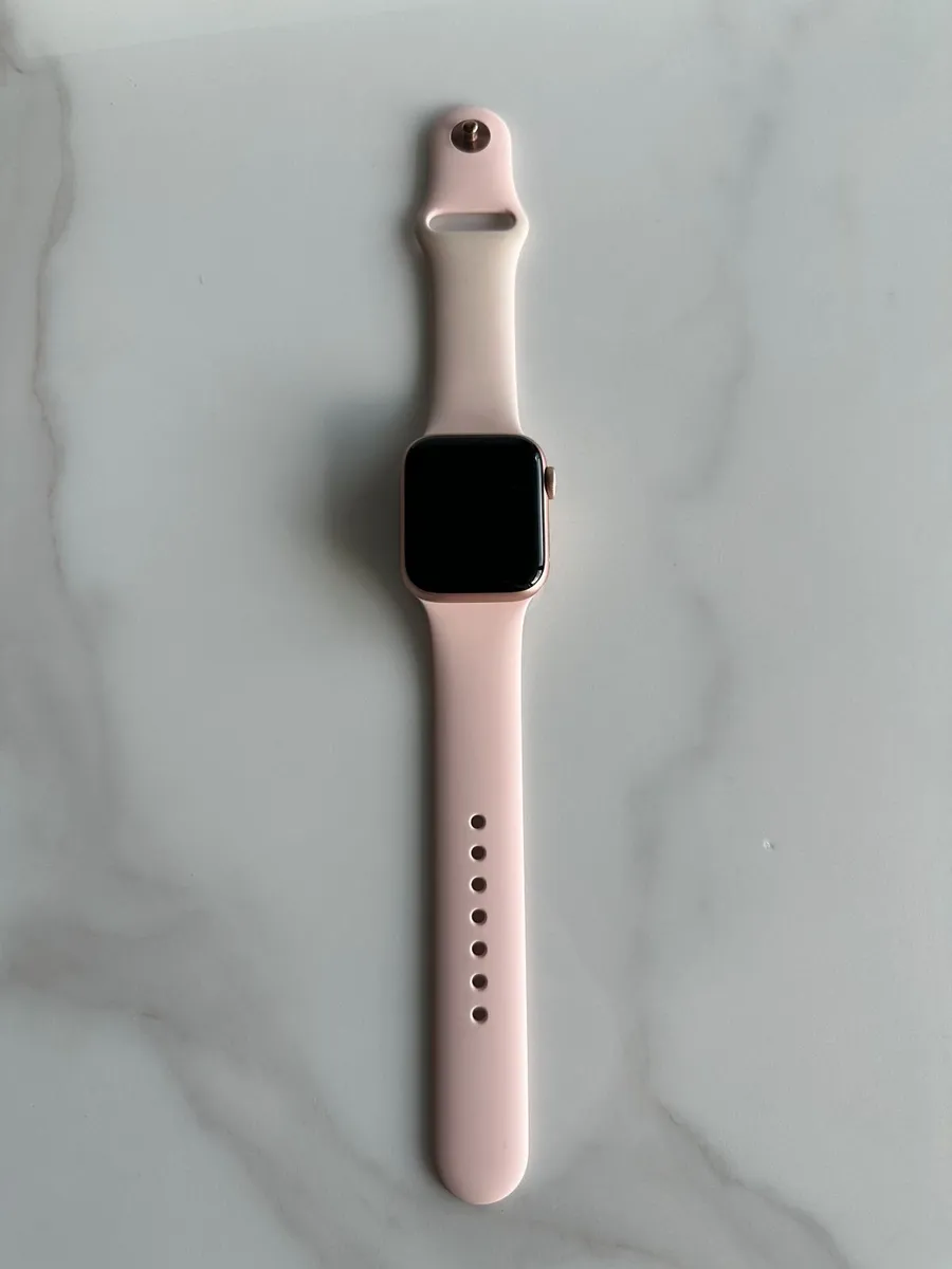 Apple Watch Series 4 40mm Gold - Image 2