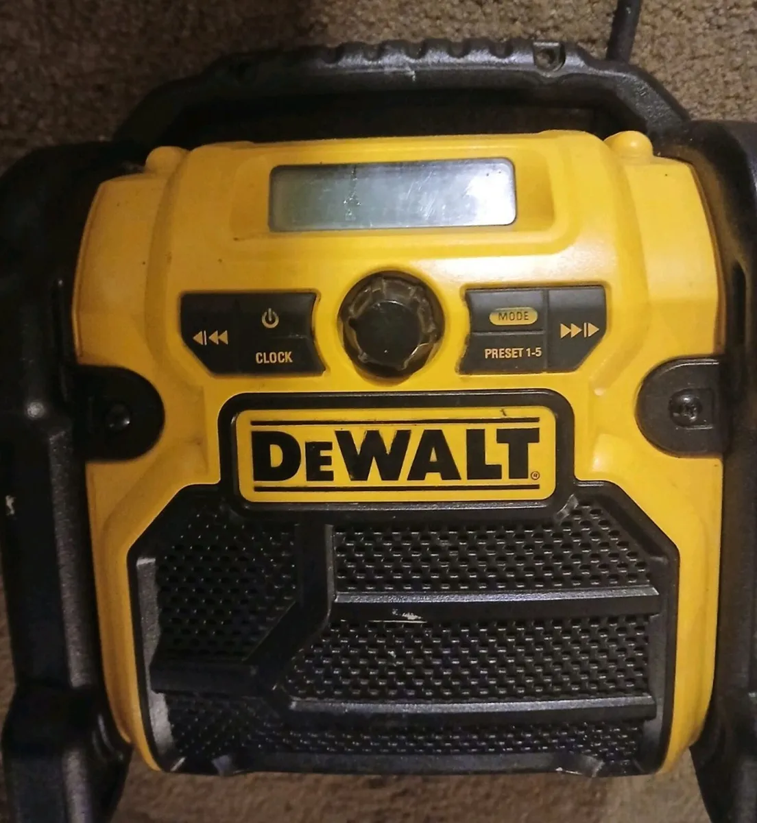 Dewalt radio