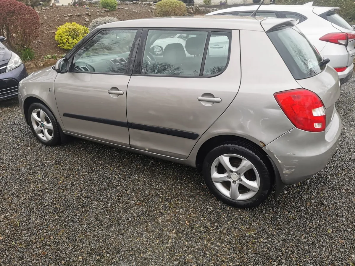 10 Skoda Fabia 1.2 Petrol NCT Jan 2027 Low miles - Image 2