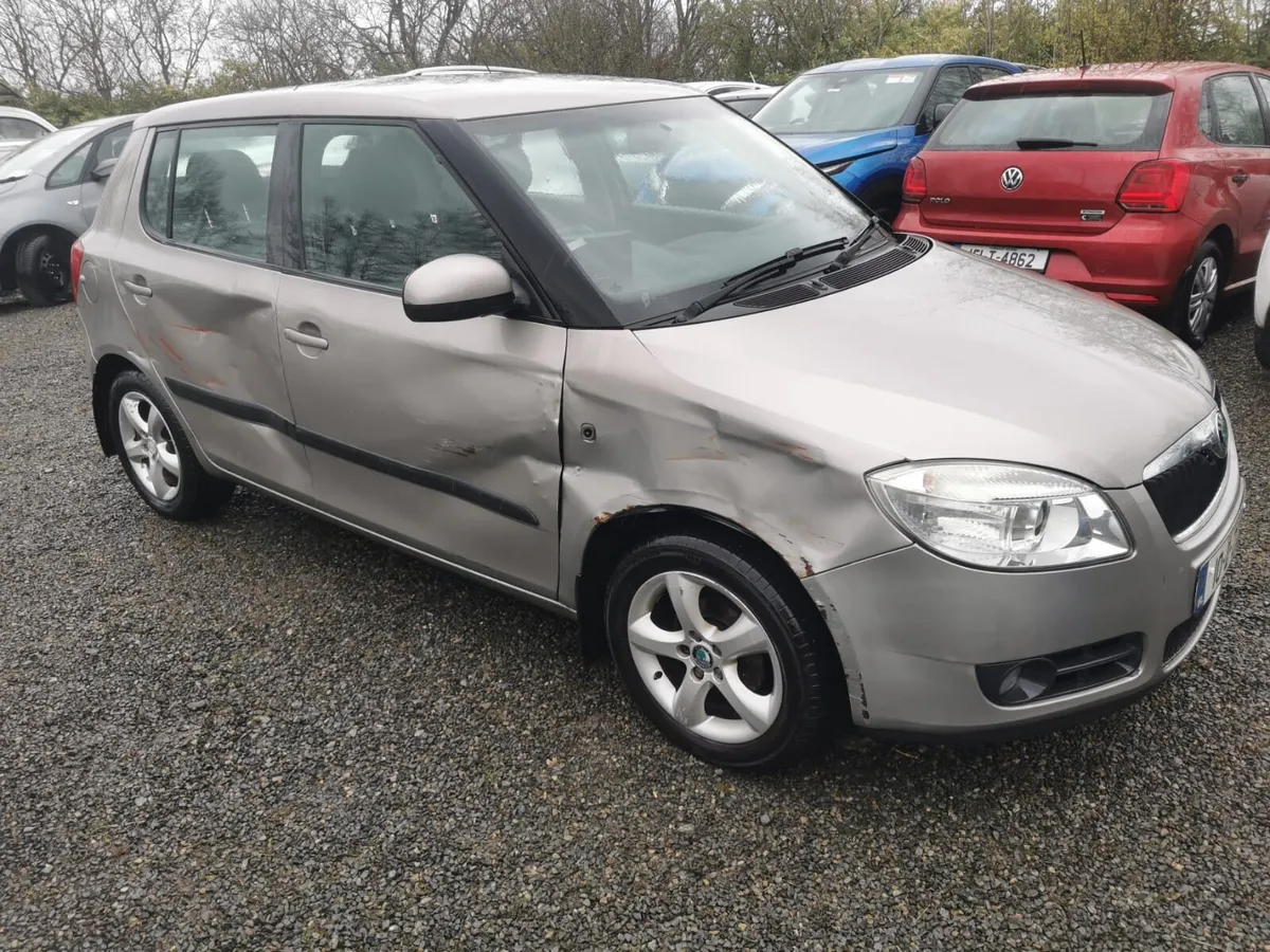 10 Skoda Fabia 1.2 Petrol NCT Jan 2027 Low miles - Image 4