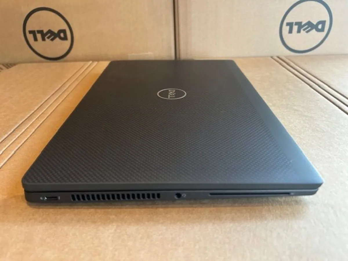 Dell Latitude 7420 14" i5-11th Gen-8GB/256SSD - Image 2