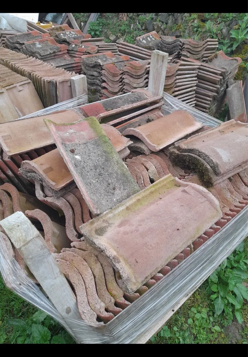 Reclaimed roof tiles