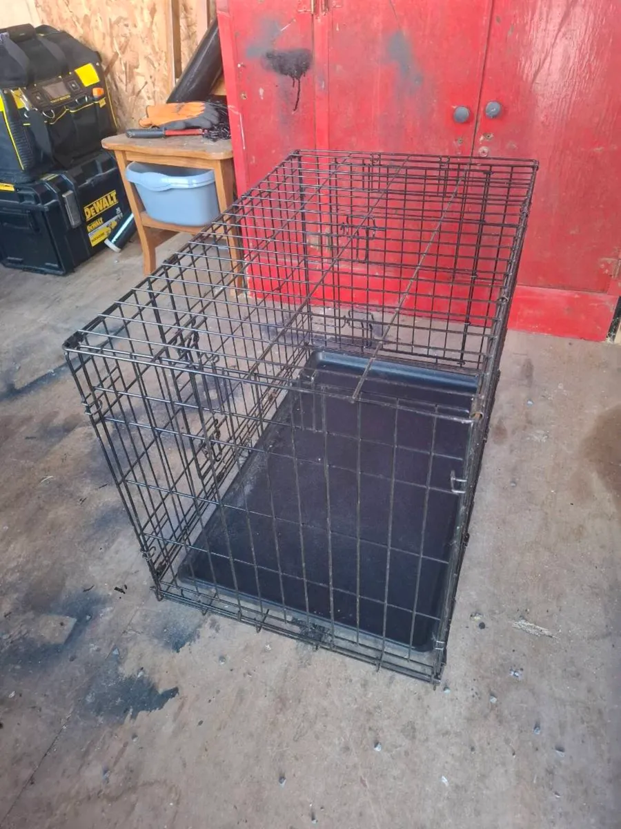 Pet crate - Image 1