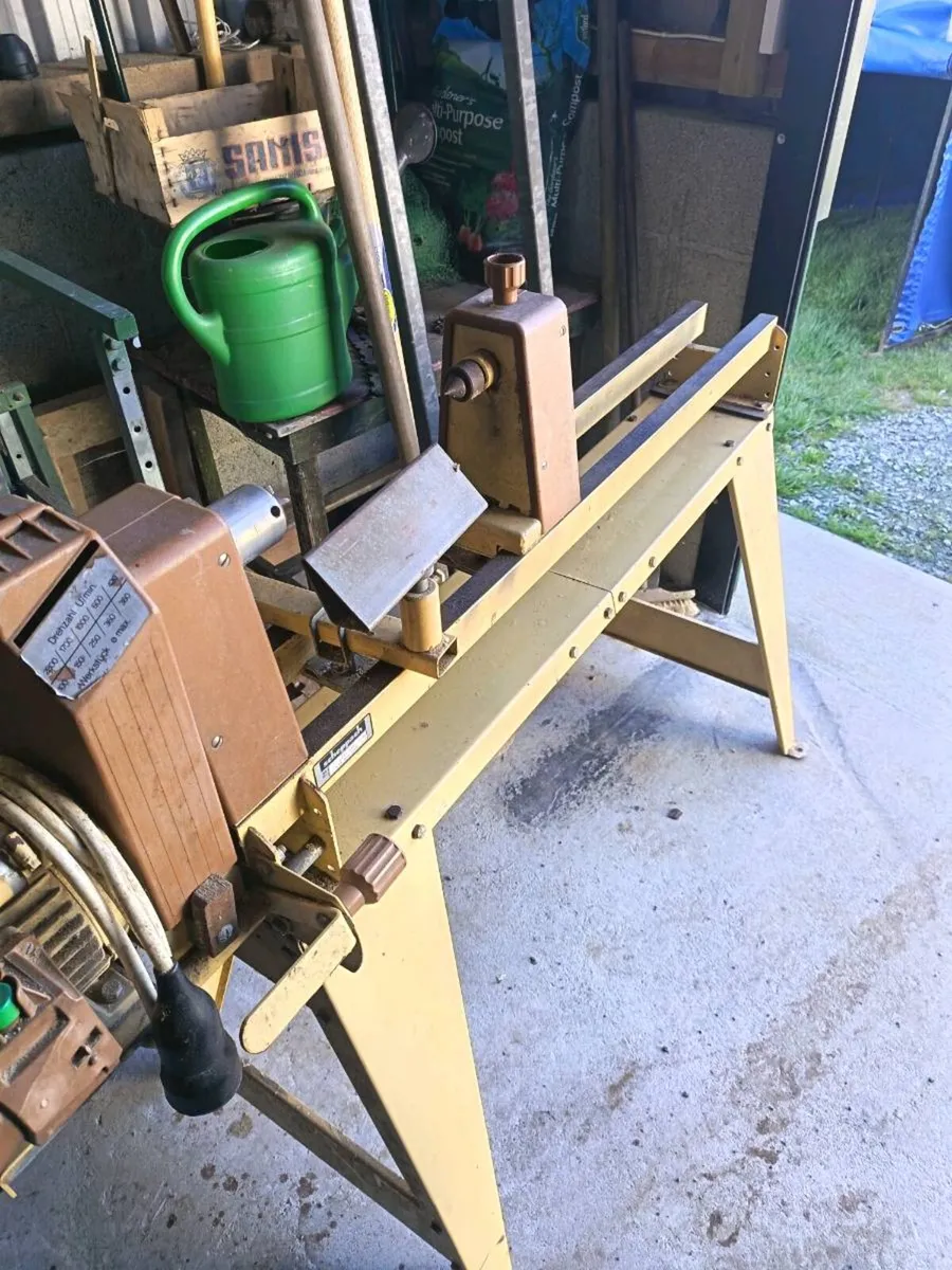 Wood working lathe - Image 4