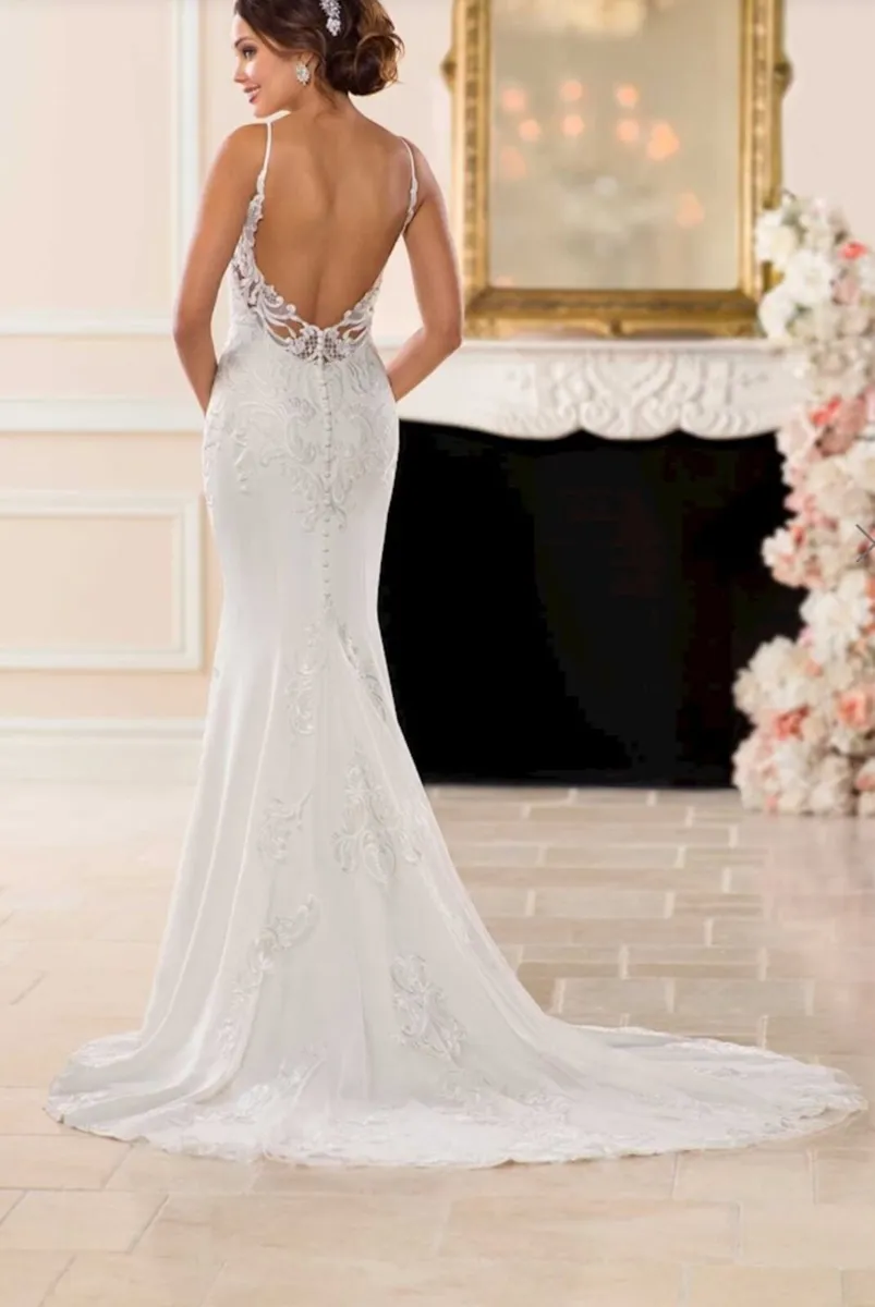 Wedding dress - Image 4