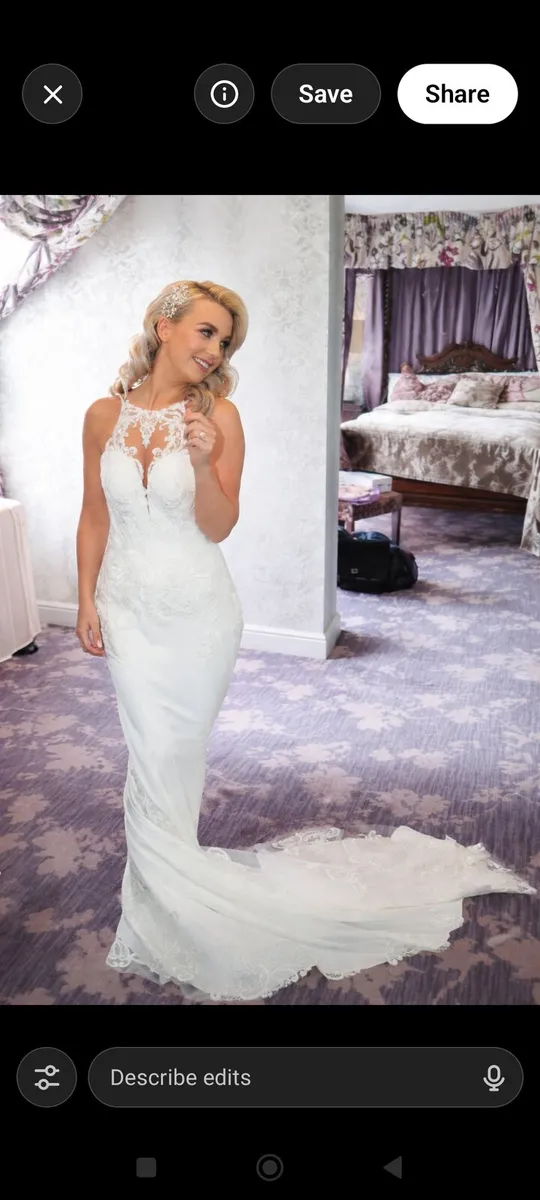 Wedding dress - Image 2