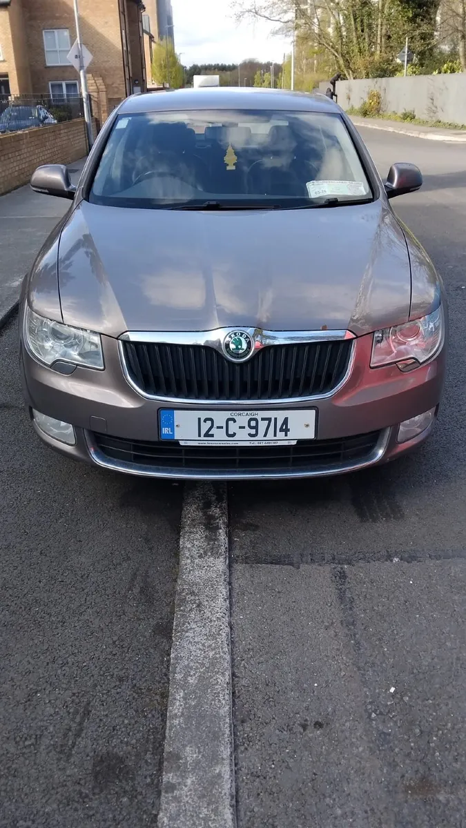 Skoda superb 2012 nct/tax - Image 2