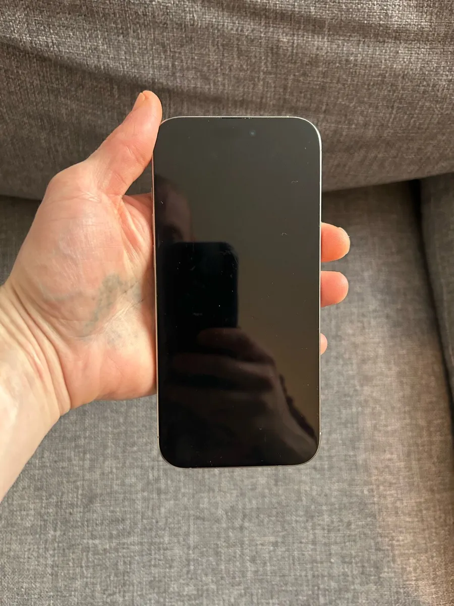 Iphone 16 pro max unlocked 256gb 91% health - Image 1