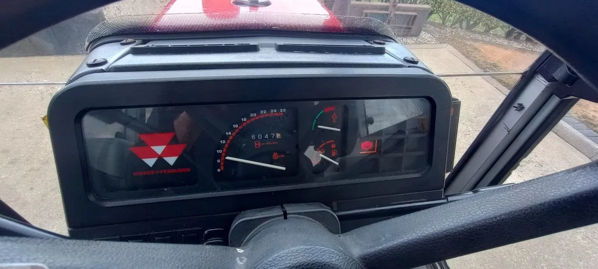 Massey Ferguson 362 - Image 4