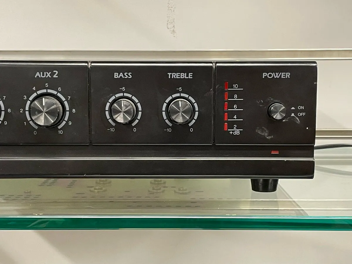 Toa PA Amplifier - Image 4
