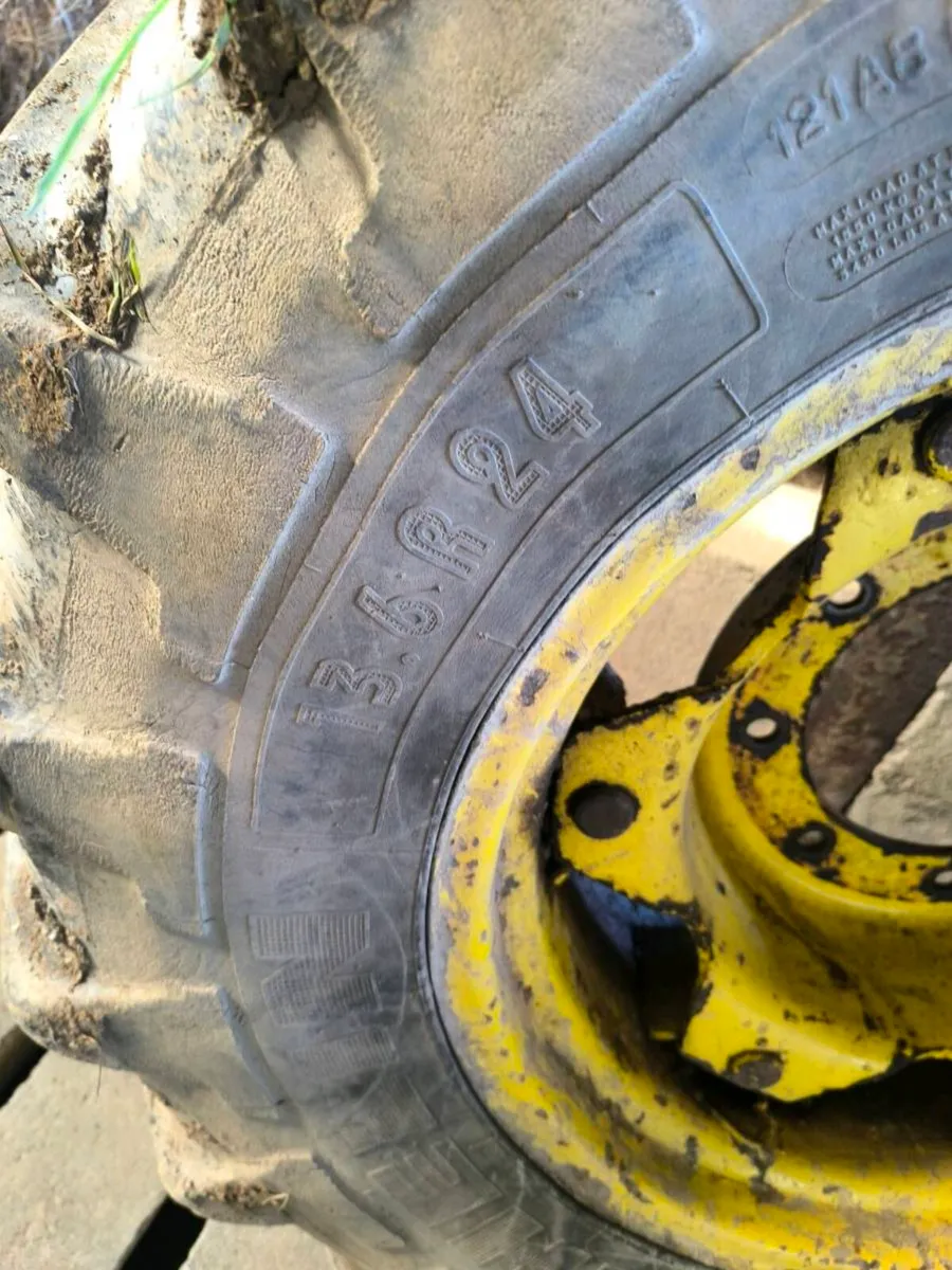 Tractor tyres and wheels John Deere - Image 4