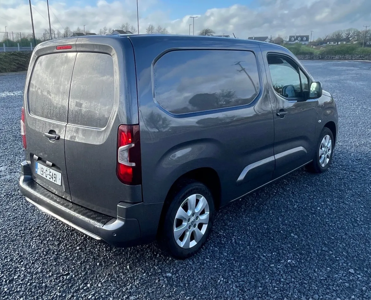 OPEL COMBO SPORTIVE ((€6900)) - Image 4