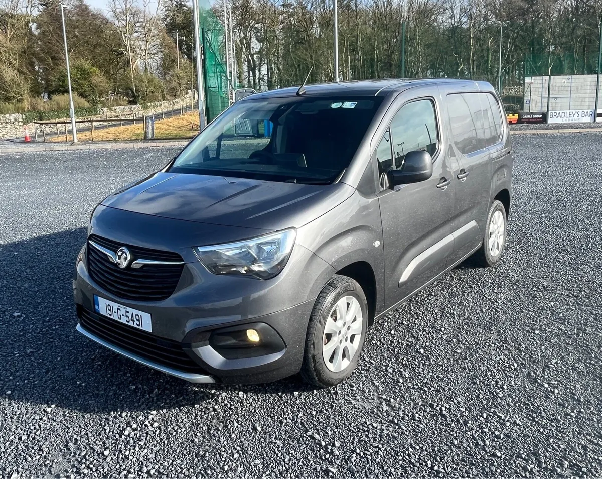 OPEL COMBO SPORTIVE ((€6900)) - Image 1