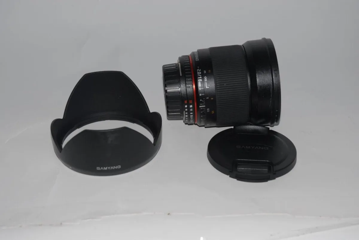 Samyang 16  f/2 MF DX    (Nikon) Manual Prime lens