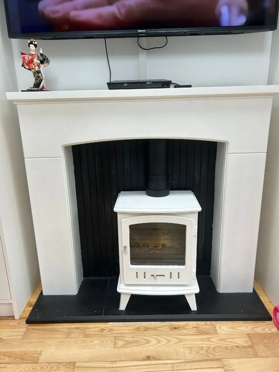 Electric Fireplace - Image 2