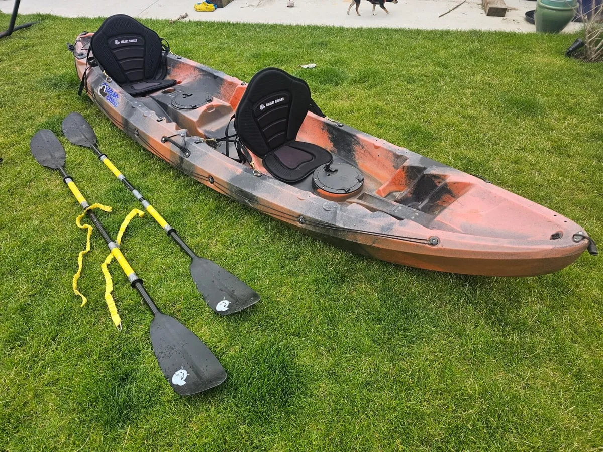 2 person Kayak and accessories - Image 3