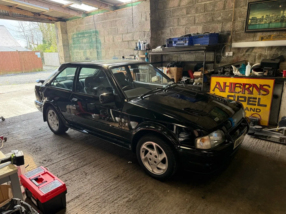 Ford escort rs turbo 1987 - Image 1