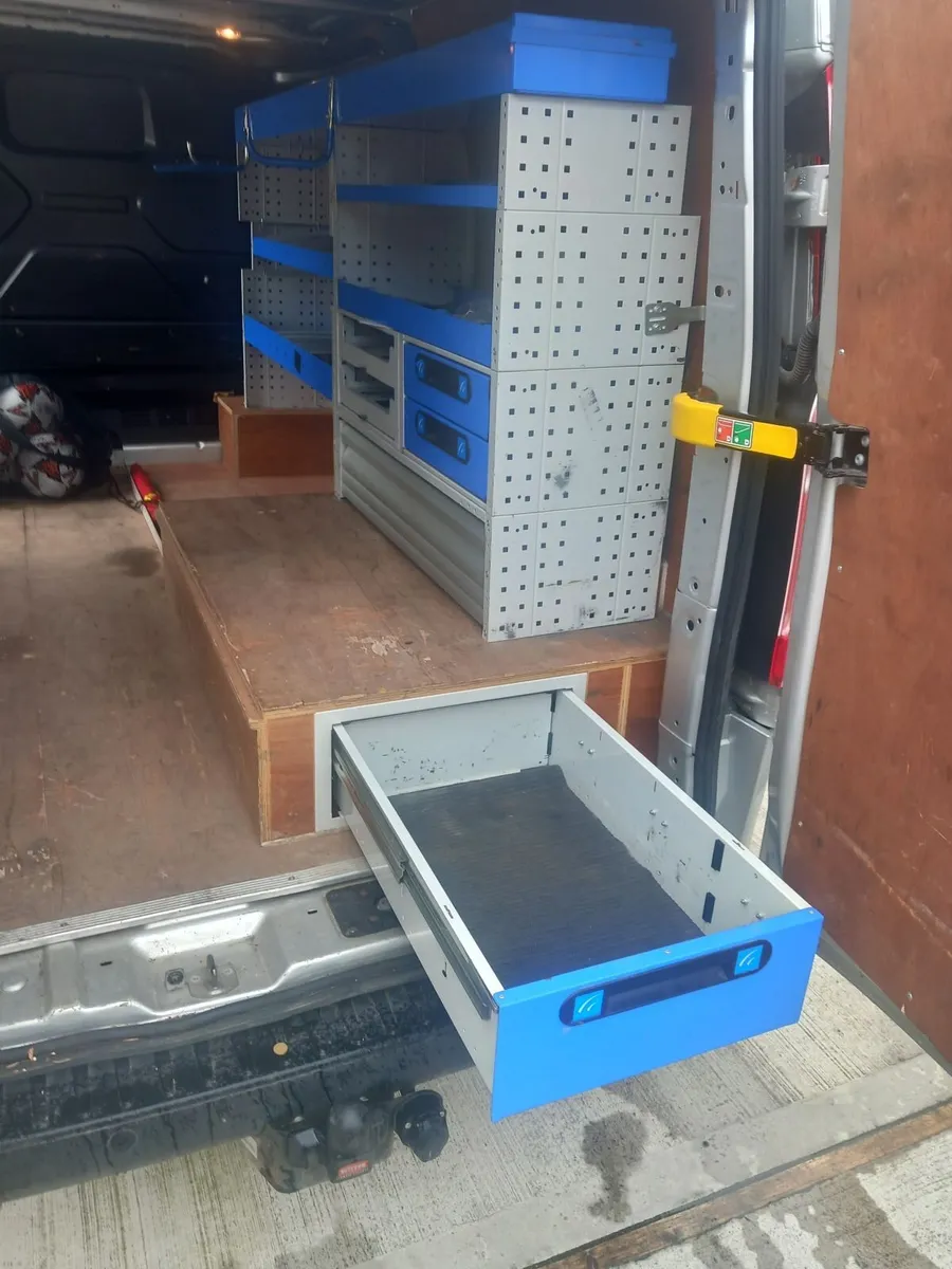 Van shelving - Image 3