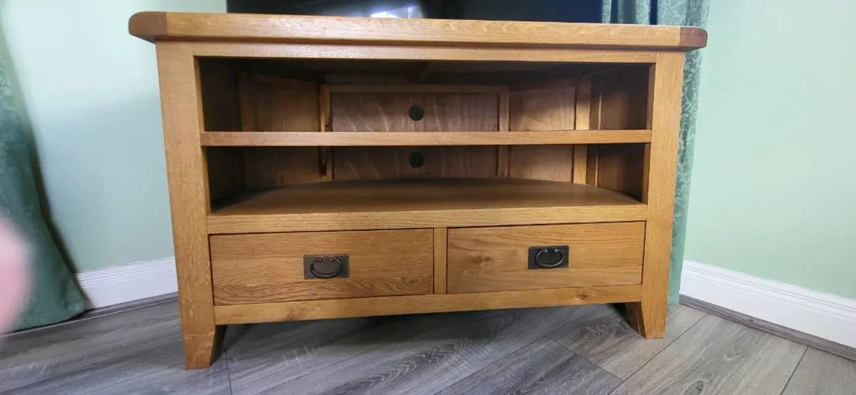 Oak tv cabinet - Image 2