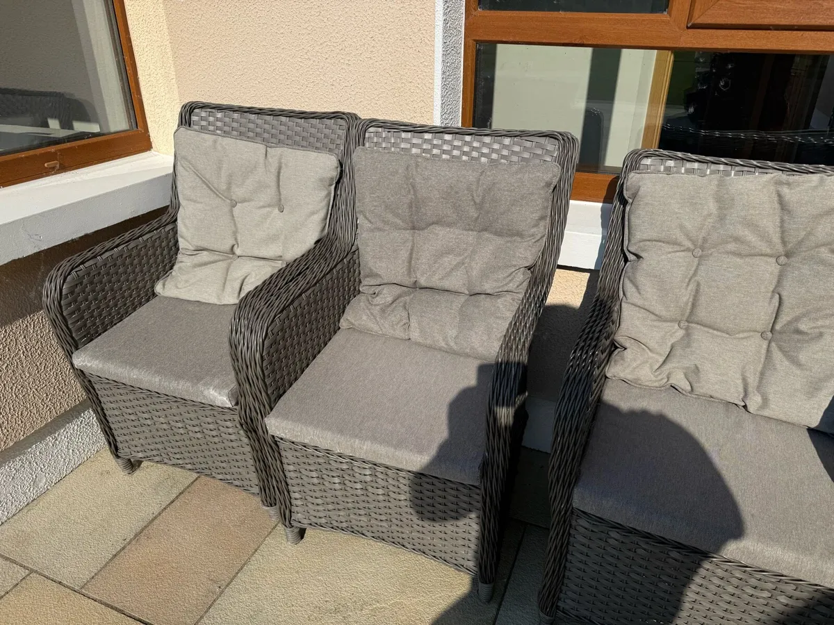 patio chairs - Image 3