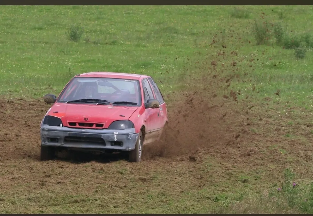Suzuki Swift 1.3 - Image 1