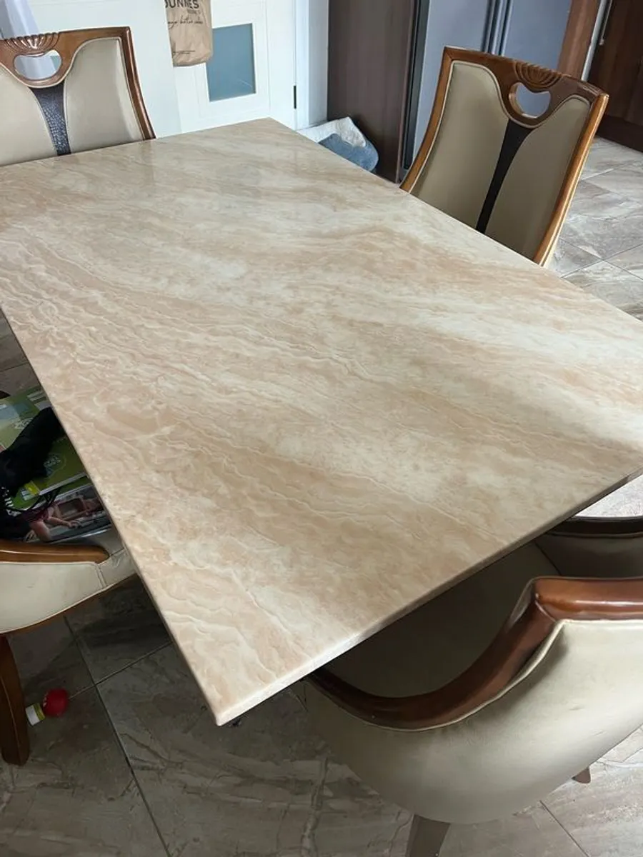 Marble table and 4 chairs - Image 3