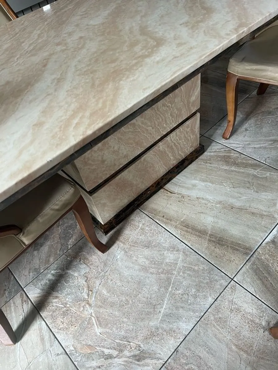 Marble table and 4 chairs - Image 4