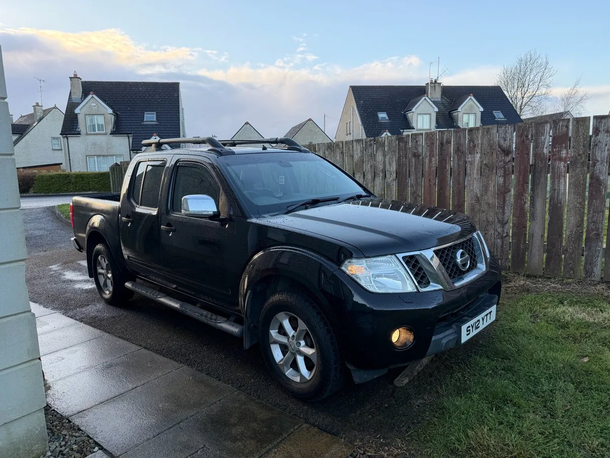 Nissan Navara Tekna DCi - Image 1