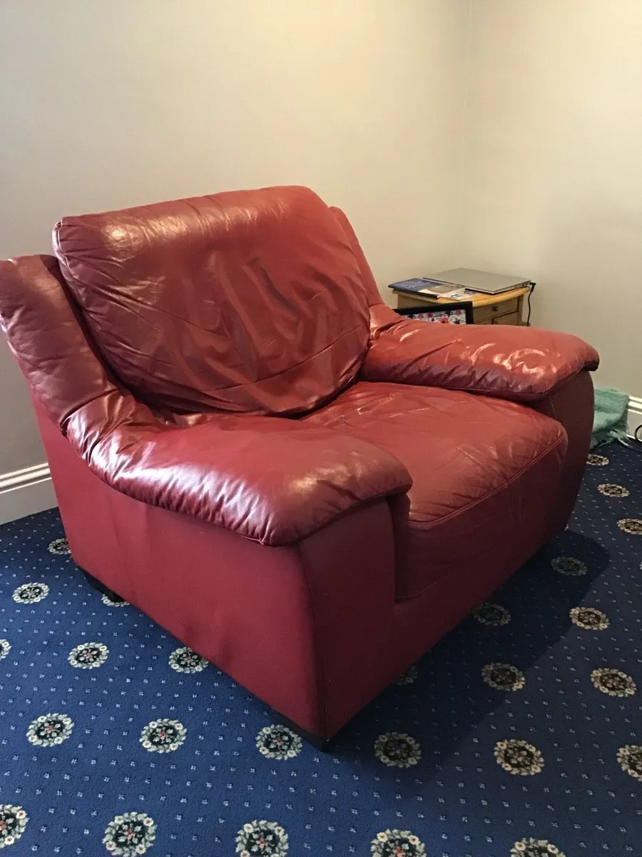 Leather suite 2 + 1 seater Red FREE to take away. - Image 1