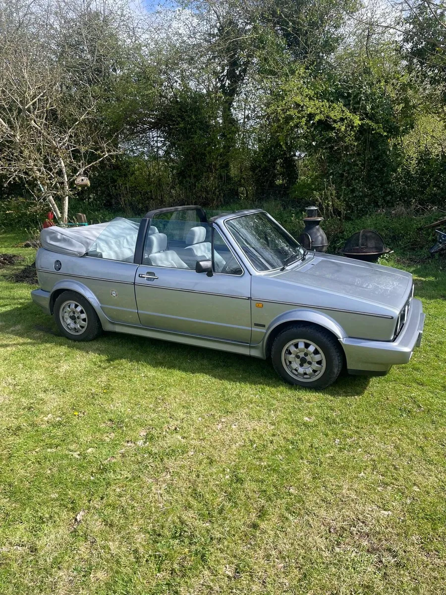 Volkswagen Golf 1988 - Image 1