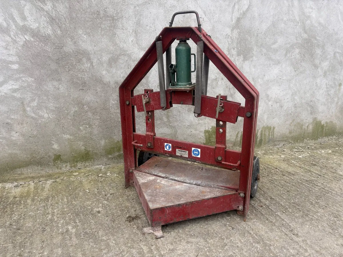 Fairport 20 Tonne Block Splitter - Image 2