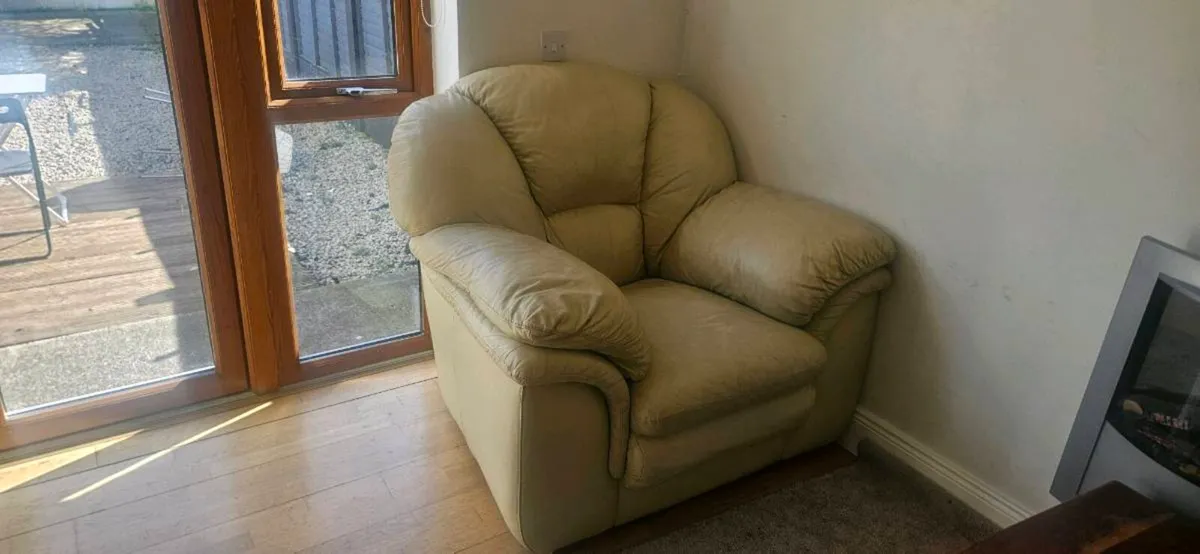 Leather Sofa and Armchairs - Image 3