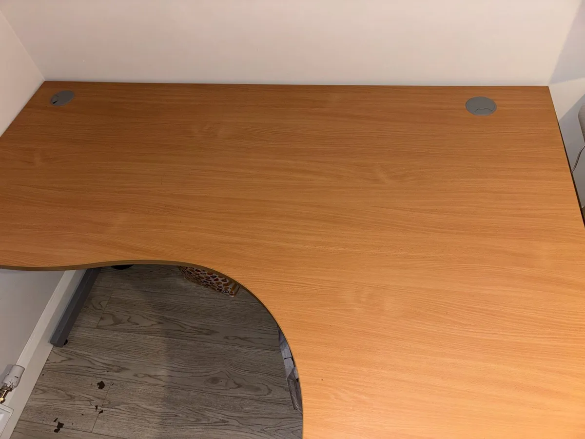 Free give away- Heavy duty L shaped office desk - Image 2