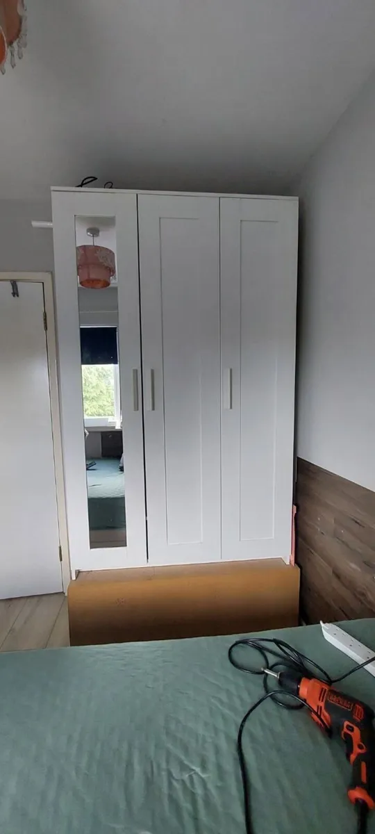 Wardrobe with 3 doors - Image 3