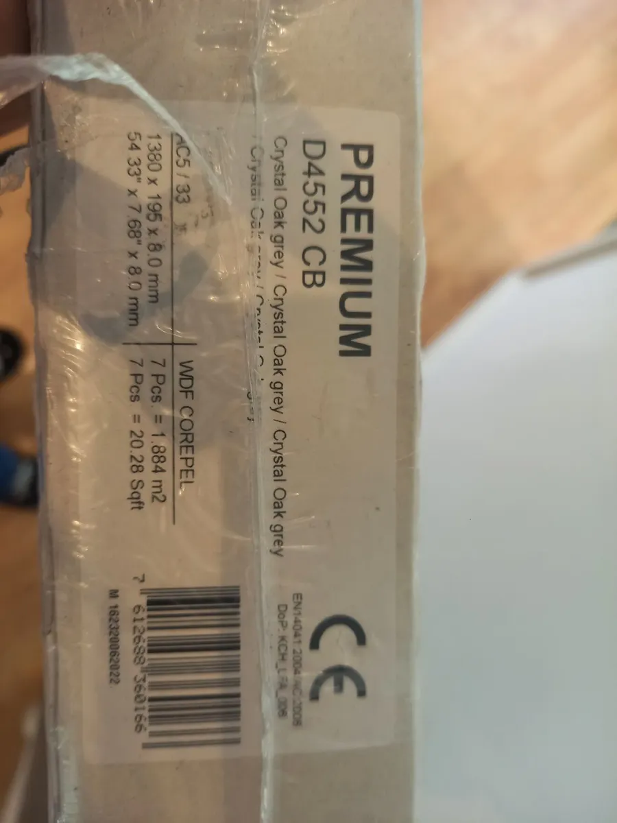 Laminate Flooring - Image 4