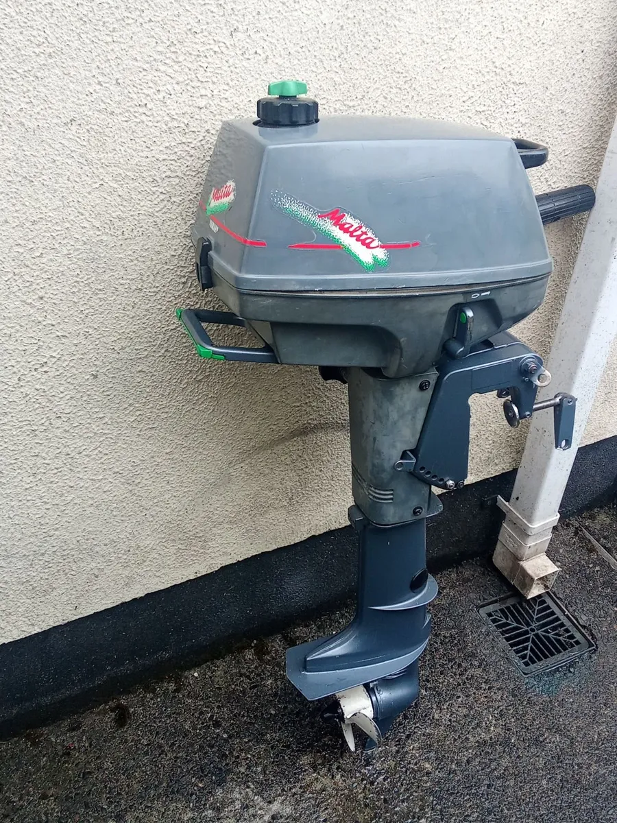 2-stroke outboard YAMAHA-3 HP - Image 1