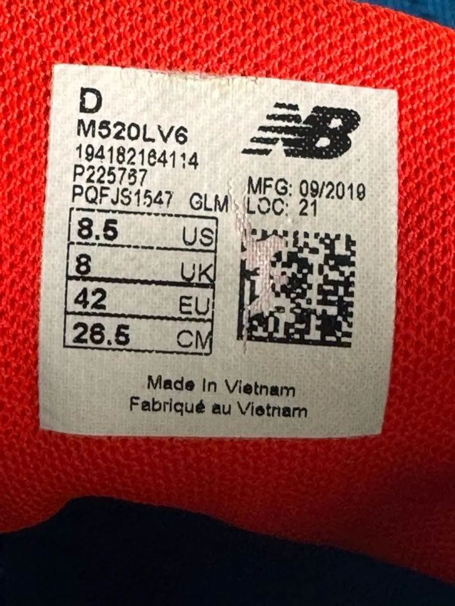 Under Armour Running Shoes - Image 3