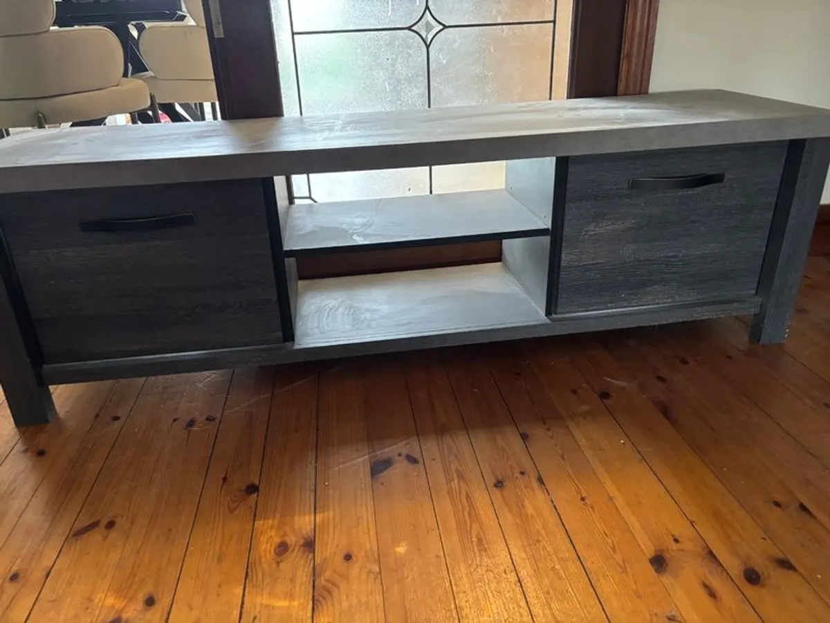 TV unit - Image 2