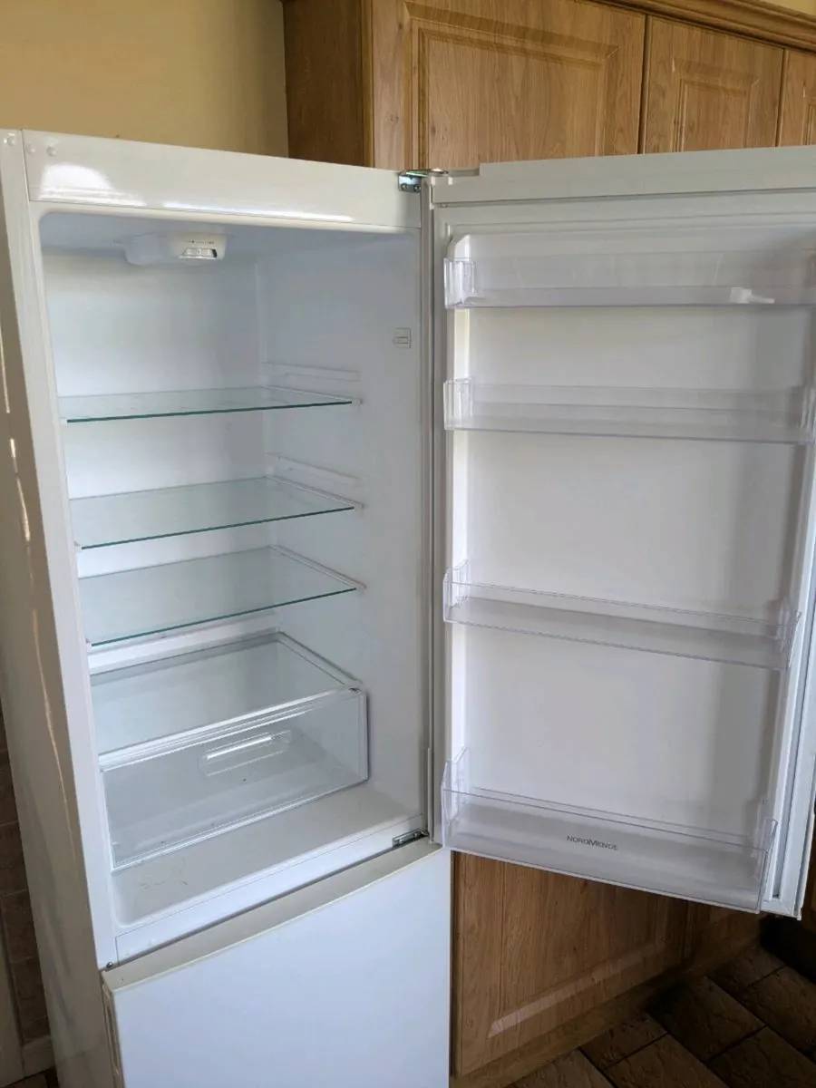 fridge/freezer - Image 2
