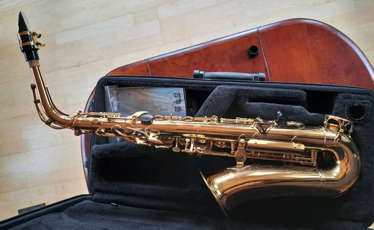 YAMAHA YAS 280 Alto Saxophone - Image 2