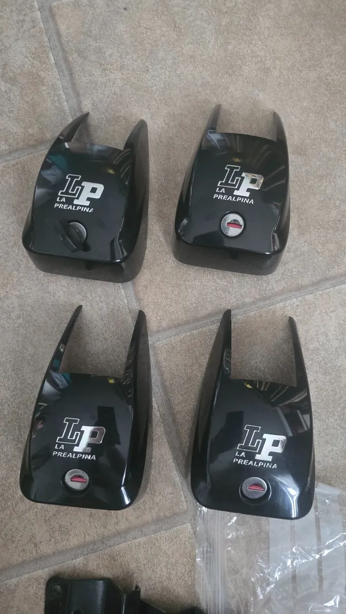 Peugeot roof bars - Image 3