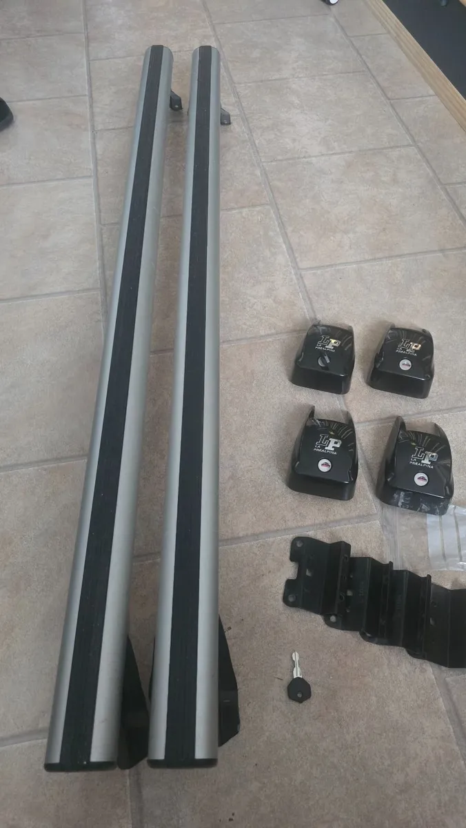 Peugeot roof bars - Image 1