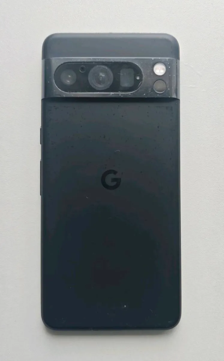 Unlocked Pixel 8 Pro + charger, cases, box + more - Image 3