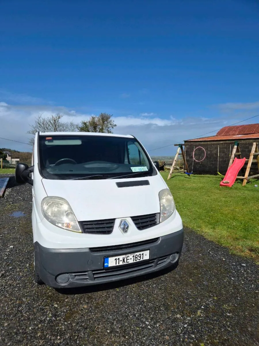 Renault Trafic Camper - Image 3