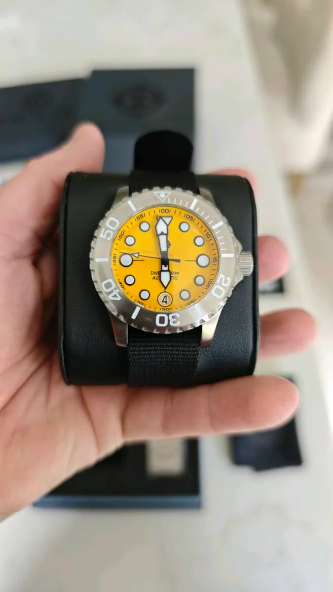 HELM Komodo Diver Titanium - Image 4