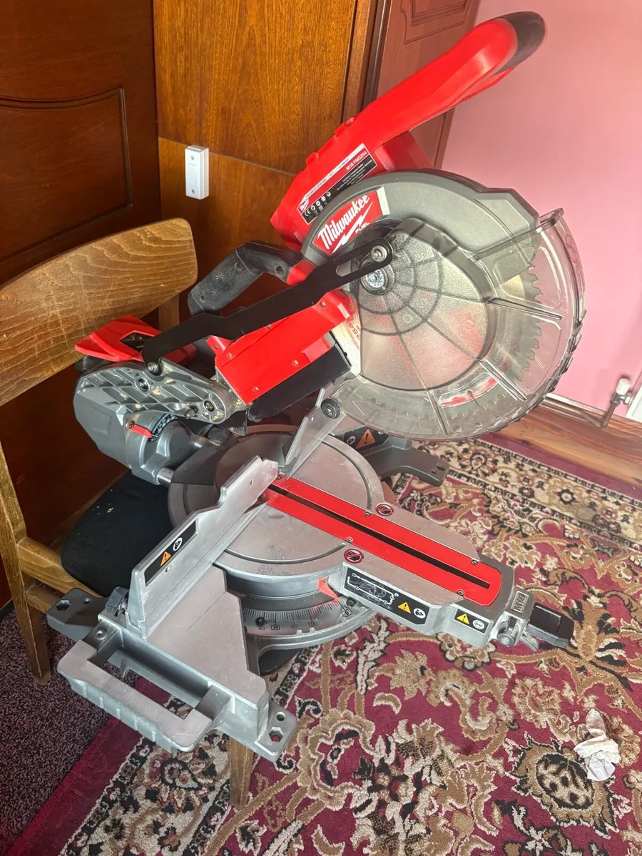Milwaukee chop saw - Image 3