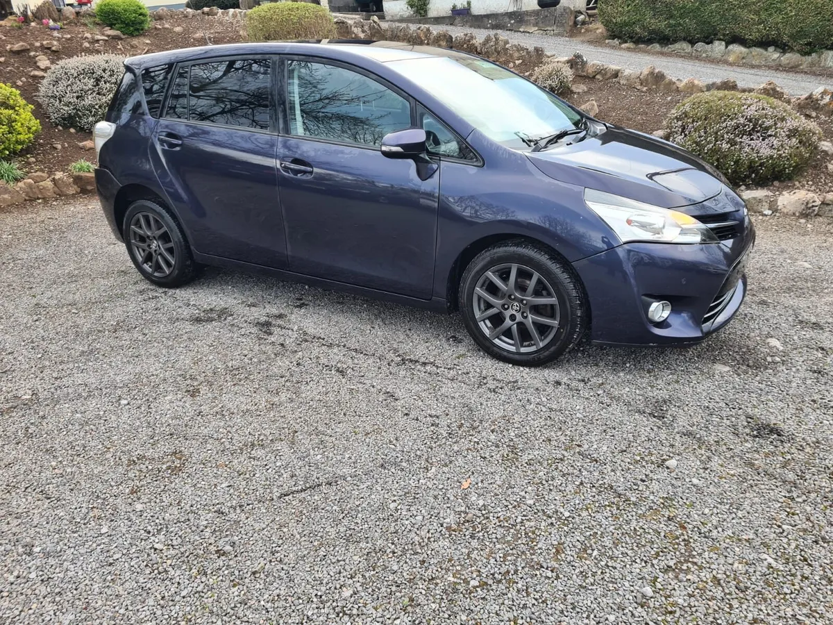 161 Toyota Verso - Image 1