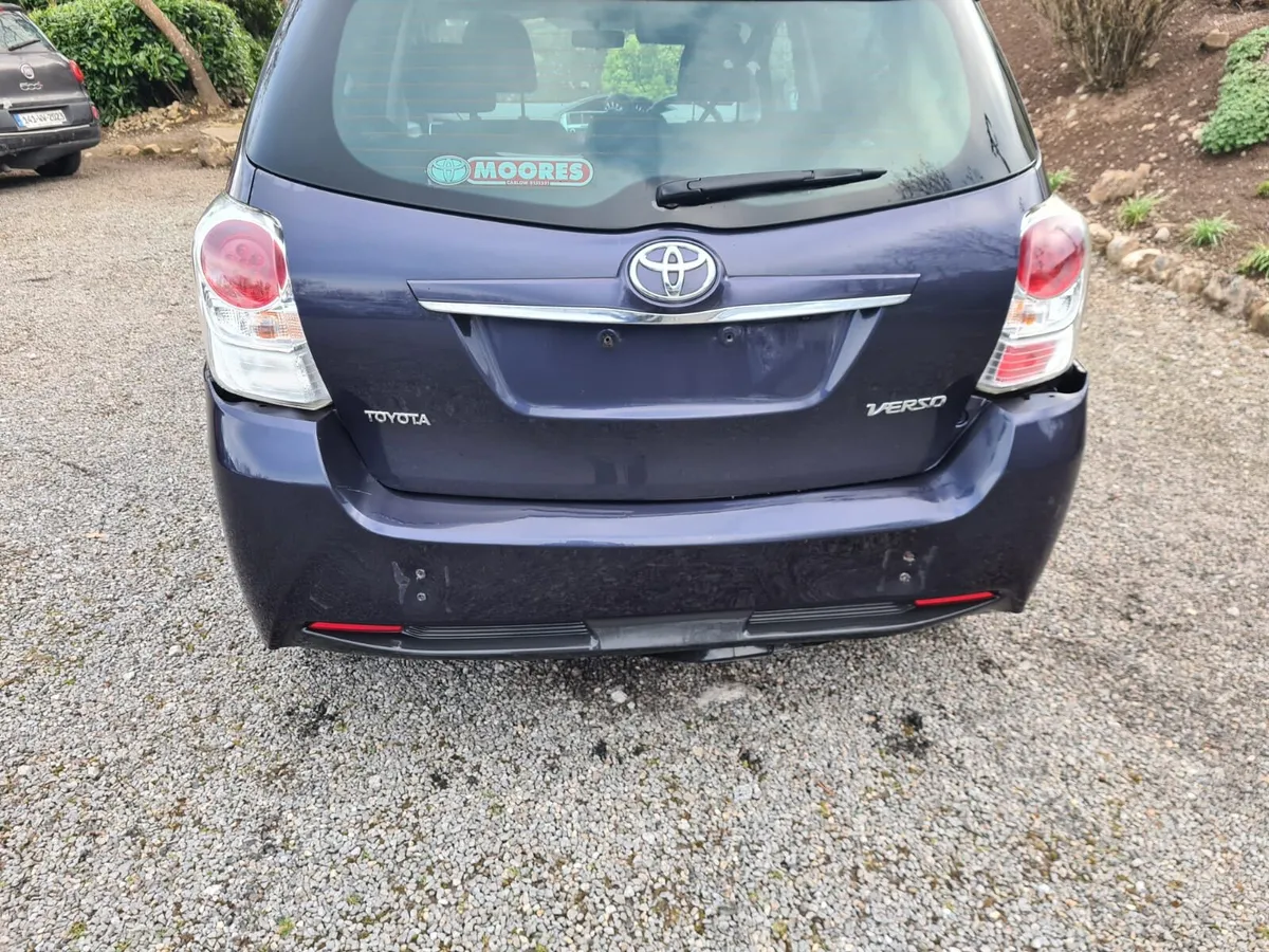 161 Toyota Verso - Image 3